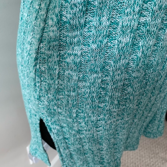 Topshop V-neck Sweater - Picture 7 of 9